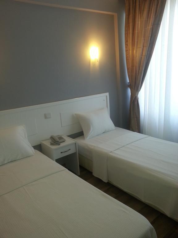Adrian Beach Hotel Fethiye Pokoj fotografie